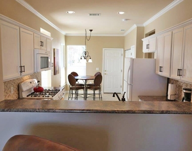 109 Ranier Ln - Photo Thumbnail 8