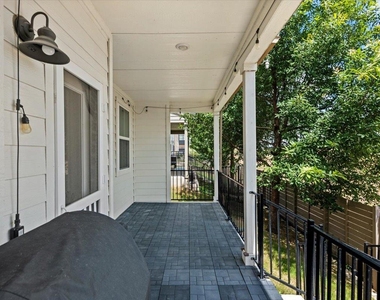 7106 Silver Star Ln - Photo Thumbnail 28