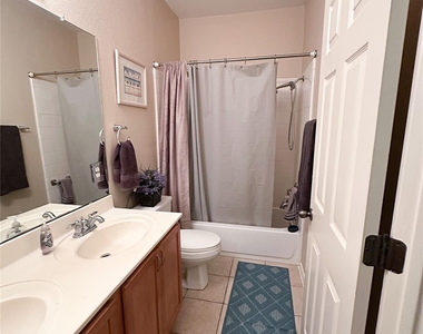 2121 Settlers Park Loop - Photo Thumbnail 15