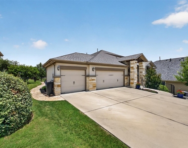 4017 Benetton Way - Photo Thumbnail 36