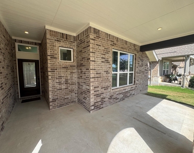 1136 Olympic Ln - Photo Thumbnail 2