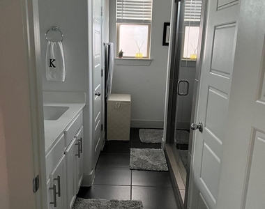 9605 Tanager Ln - Photo Thumbnail 16