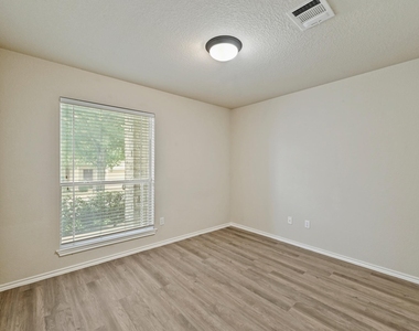 49 White Magnolia Cir - Photo Thumbnail 21