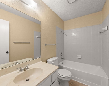 313 Greenlawn Blvd - Photo Thumbnail 25