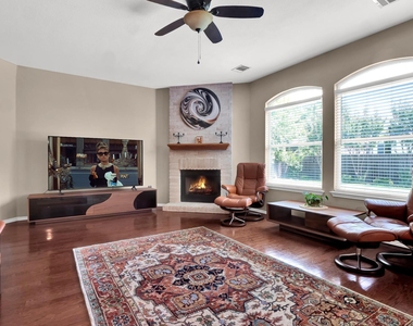 3339 Rod Carew Dr - Photo Thumbnail 10