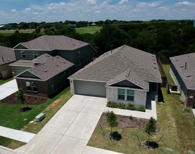 10717 Steinbeck Dr - Photo Thumbnail 1