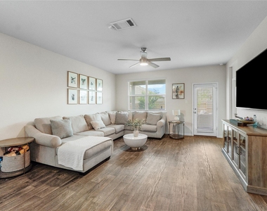217 Evergreen Sumac Loop - Photo Thumbnail 8