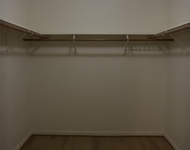 1612 Buttercup Rd - Photo Thumbnail 12