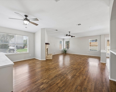 500 Millington Ln - Photo Thumbnail 15