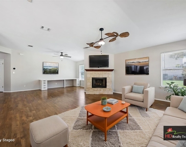 500 Millington Ln - Photo Thumbnail 7