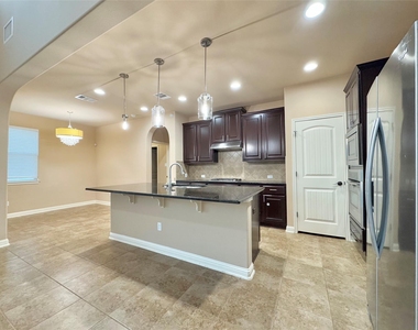 4216 Buckskin Rd - Photo Thumbnail 12