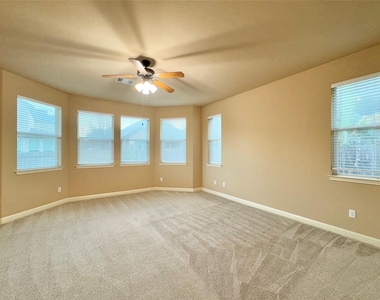 4216 Buckskin Rd - Photo Thumbnail 17