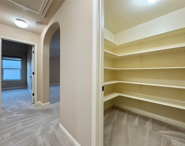 4216 Buckskin Rd - Photo Thumbnail 26