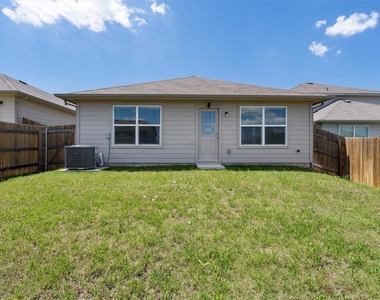 14915 Gypsum Mill Rd - Photo Thumbnail 24