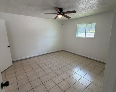 1301 Greenlawn Pkwy - Photo Thumbnail 9
