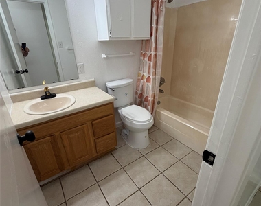 1301 Greenlawn Pkwy - Photo Thumbnail 7
