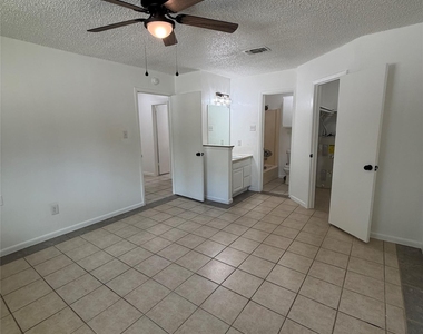1301 Greenlawn Pkwy - Photo Thumbnail 10