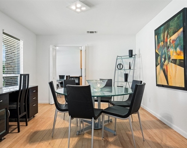 6906 One Oak Rd - Photo Thumbnail 11