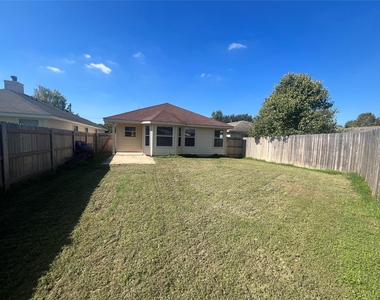 2509 Elara Dr - Photo Thumbnail 22