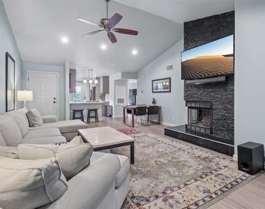2450 Wickersham Ln - Photo Thumbnail 3