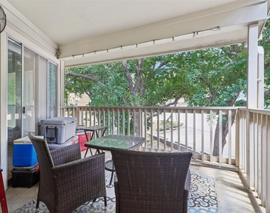 2450 Wickersham Ln - Photo Thumbnail 14