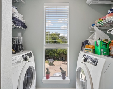 2450 Wickersham Ln - Photo Thumbnail 8