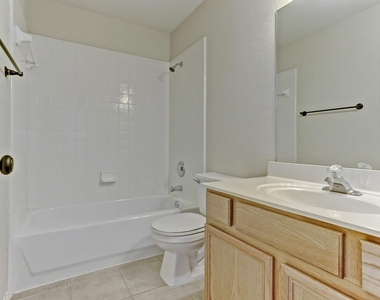 20904 Waterside Dr - Photo Thumbnail 13