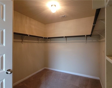 110 Wilson Ct - Photo Thumbnail 24