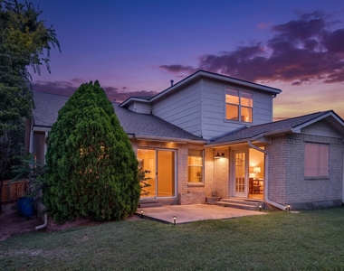 14621 Lantern Dr - Photo Thumbnail 19