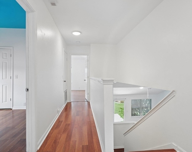 14621 Lantern Dr - Photo Thumbnail 22