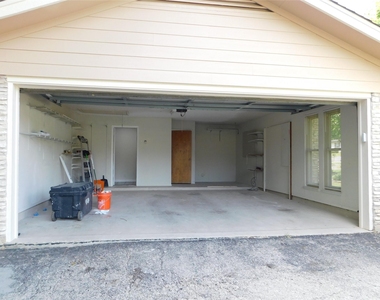 1006 Porpoise St - Photo Thumbnail 2