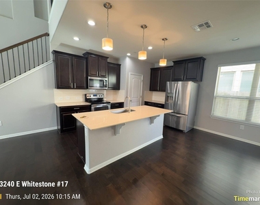 3240 E Whitestone Blvd - Photo Thumbnail 19