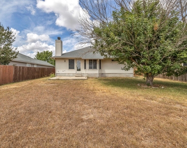 216 Meadowside Dr - Photo Thumbnail 38