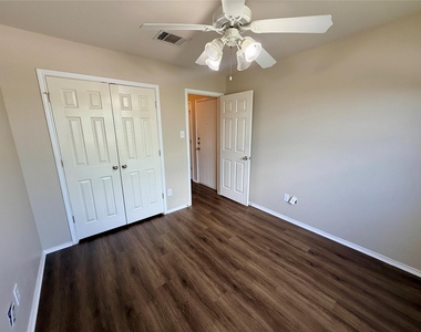 516 W South St - Photo Thumbnail 18