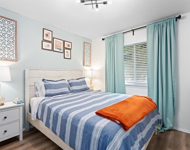 512 Edwards Dr - Photo Thumbnail 21
