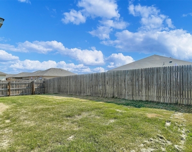 3207 Tilmon Ln - Photo Thumbnail 38
