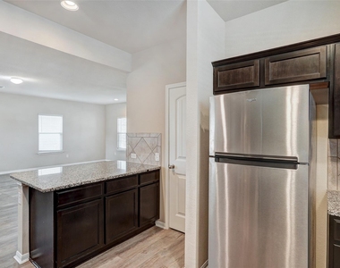 3207 Tilmon Ln - Photo Thumbnail 19