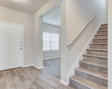 3207 Tilmon Ln - Photo Thumbnail 3
