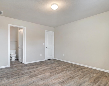 3207 Tilmon Ln - Photo Thumbnail 27