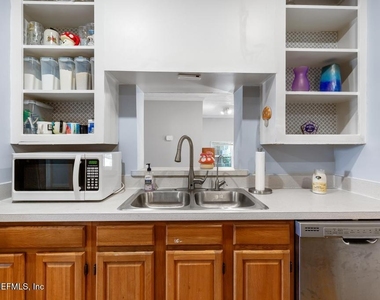 6545 Newcastle Road - Photo Thumbnail 17