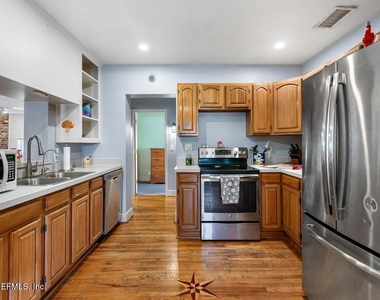 6545 Newcastle Road - Photo Thumbnail 16
