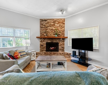 6545 Newcastle Road - Photo Thumbnail 28