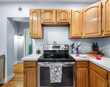 6545 Newcastle Road - Photo Thumbnail 18