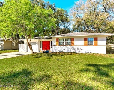 6545 Newcastle Road - Photo Thumbnail 2