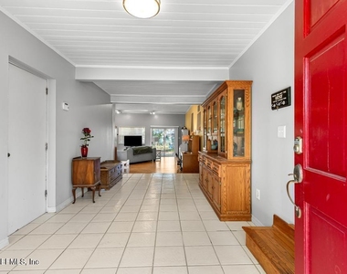 6545 Newcastle Road - Photo Thumbnail 5