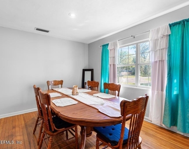 6545 Newcastle Road - Photo Thumbnail 10