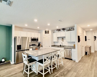 3284 Penny Cove Lane - Photo Thumbnail 4