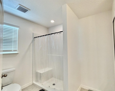 3284 Penny Cove Lane - Photo Thumbnail 24