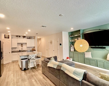 3284 Penny Cove Lane - Photo Thumbnail 10