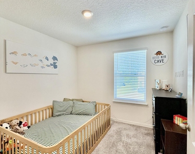 3284 Penny Cove Lane - Photo Thumbnail 13